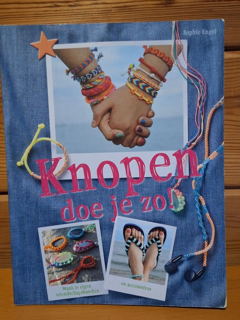Sophie Engel - Knopen doe je zo!, Enlèvement ou Envoi, Sophie Engel