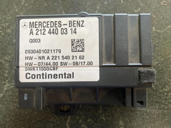 Module carburant ADM d'un Mercedes E-Klasse, Enlèvement ou Envoi, 3 mois de garantie, Utilisé, Mercedes-Benz