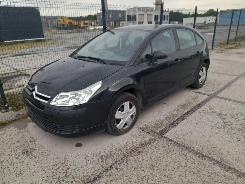 Nombreuses pièces Citroën c 4 moteur cassé // 5060 AUVELAIS, Citroën, Arrière, Enlèvement, Utilisé
