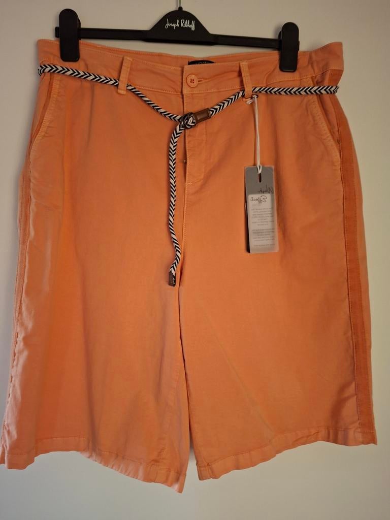 Short maat 44- yesta - nieuw met label eraan, Ophalen