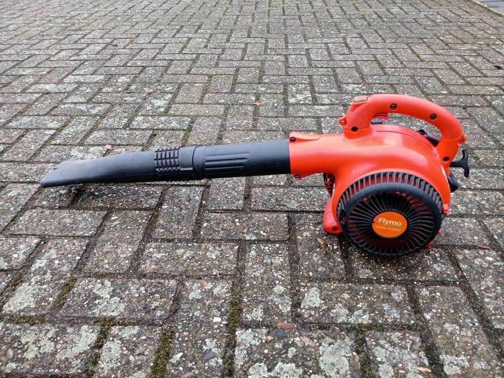 Bladblazer, Ophalen, Benzine