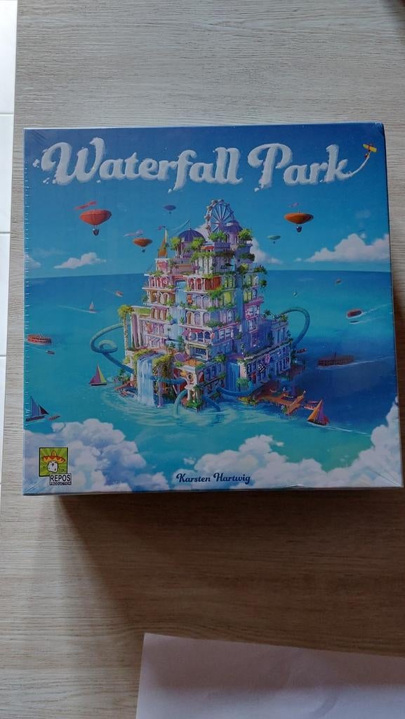 Waterfall Park. Frans. Nieuw sealed., Ophalen of Verzenden, Nieuw