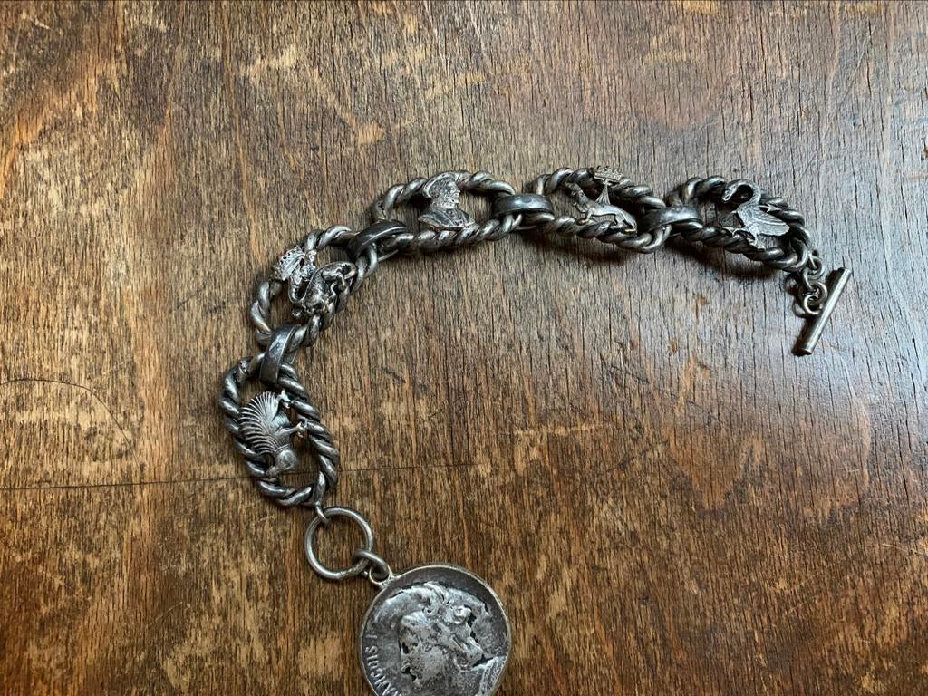 Bracelet vintage en argent avec emblèmes français, Enlèvement ou Envoi, Utilisé, Argent, Autres matériaux