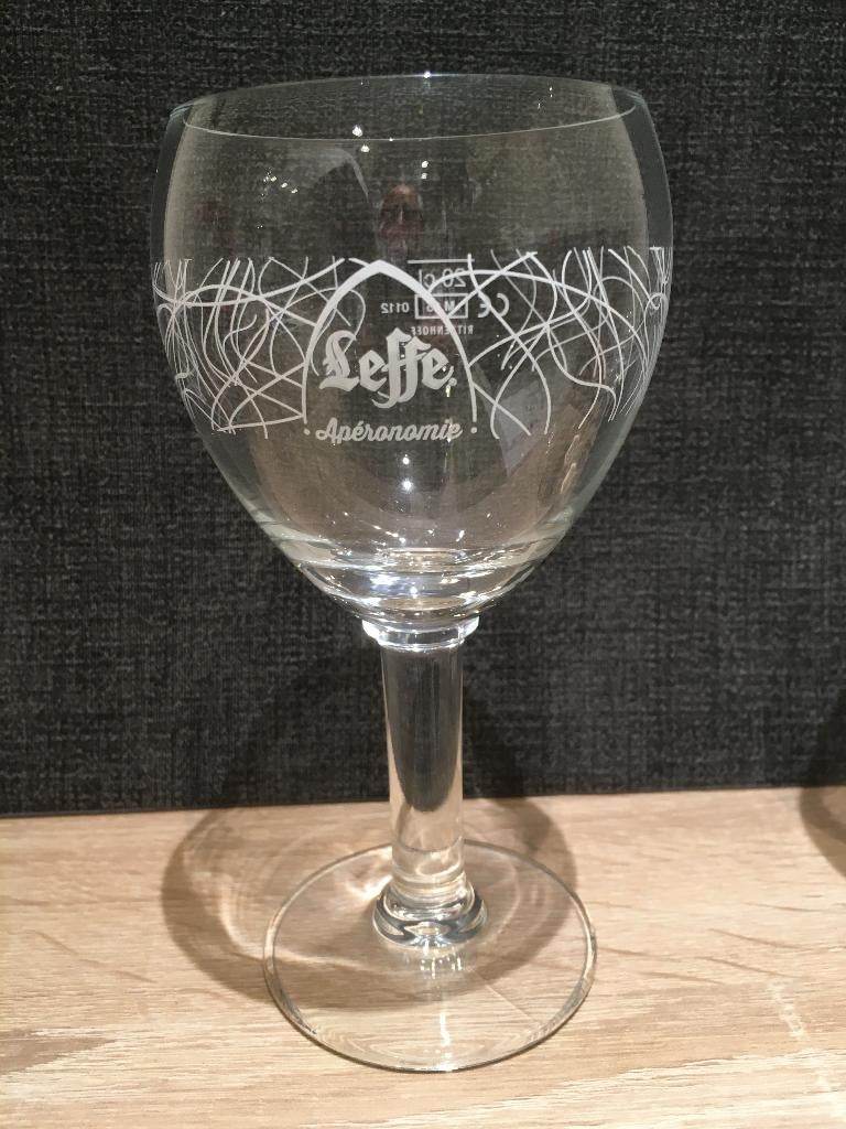 Leffe. Apéronomie. Inhoud: 20 cl. M 15 0112. Aantal: 2., Enlèvement ou Envoi, Comme neuf, Verre à bière