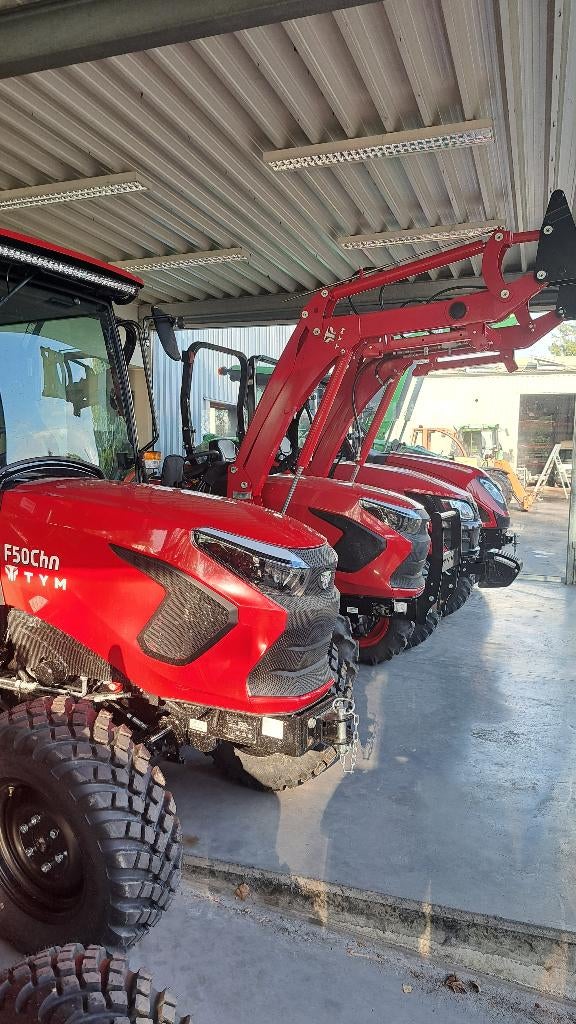 Nieuwe Tym T3048HST, 4cil 50pk tractor (=F50C), heft 1600kg, Tuin en Terras, Hand-tuingereedschap, Ophalen, Nieuw