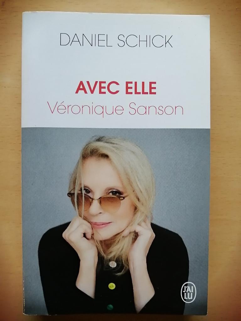 Avec elle, Véronique Sanson de Daniel Schick, Enlèvement ou Envoi