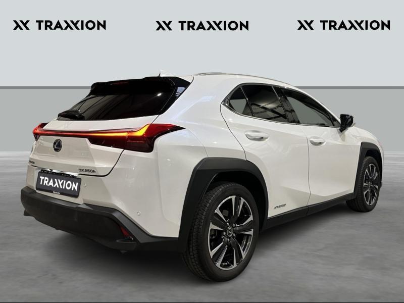 Lexus UX 250h 250h + TREKHAAK, Euro 6, Cruise Control, 5 portes, Automatique