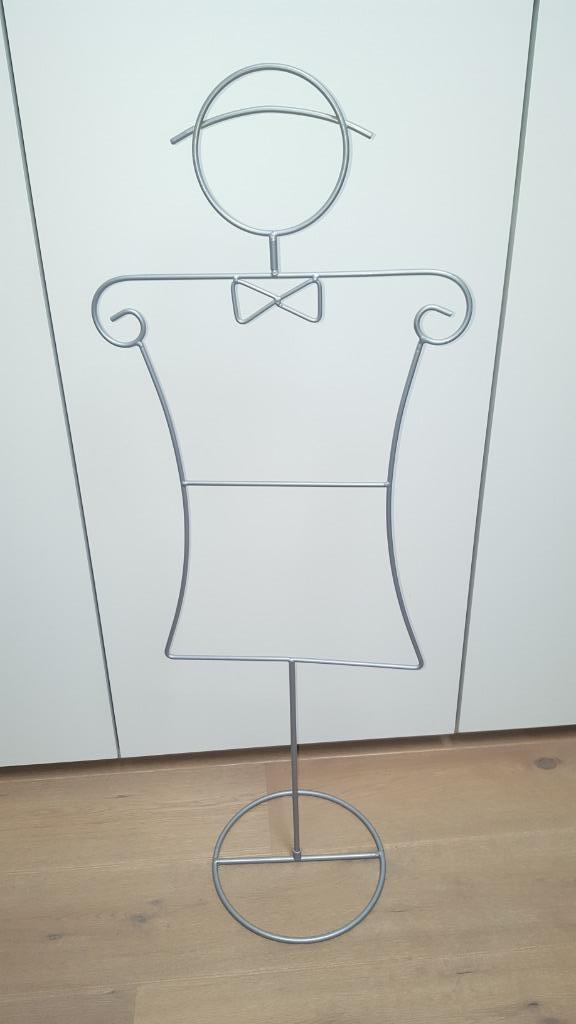 Metalen kledingrekje / dressboy voor kinderen, Ophalen, Zo goed als nieuw