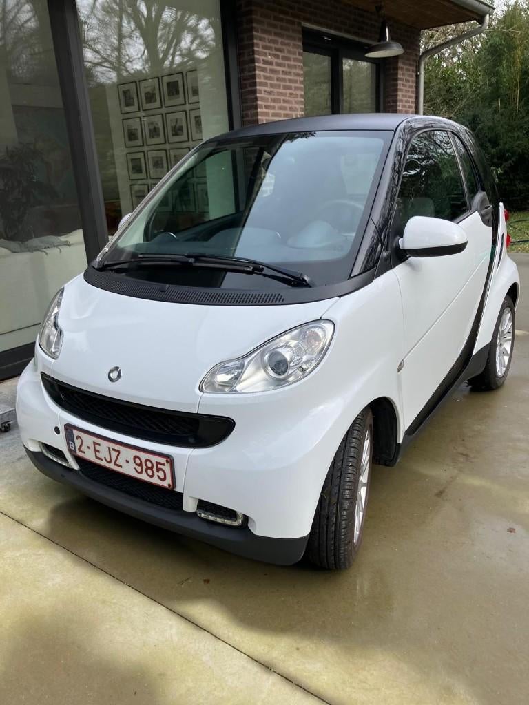 SMART FORTWO, Autos, Achat, Carnet d'entretien, 2 portes, 203 g/km
