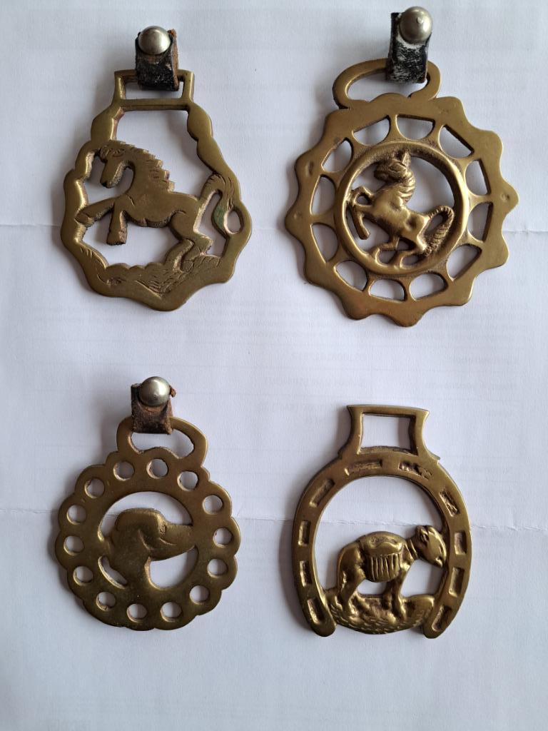 4x Harnais pour cheval - raccords en cuivre - laiton - médai, Animaux & Accessoires, Chevaux & Poneys | Brides & Harnachement
