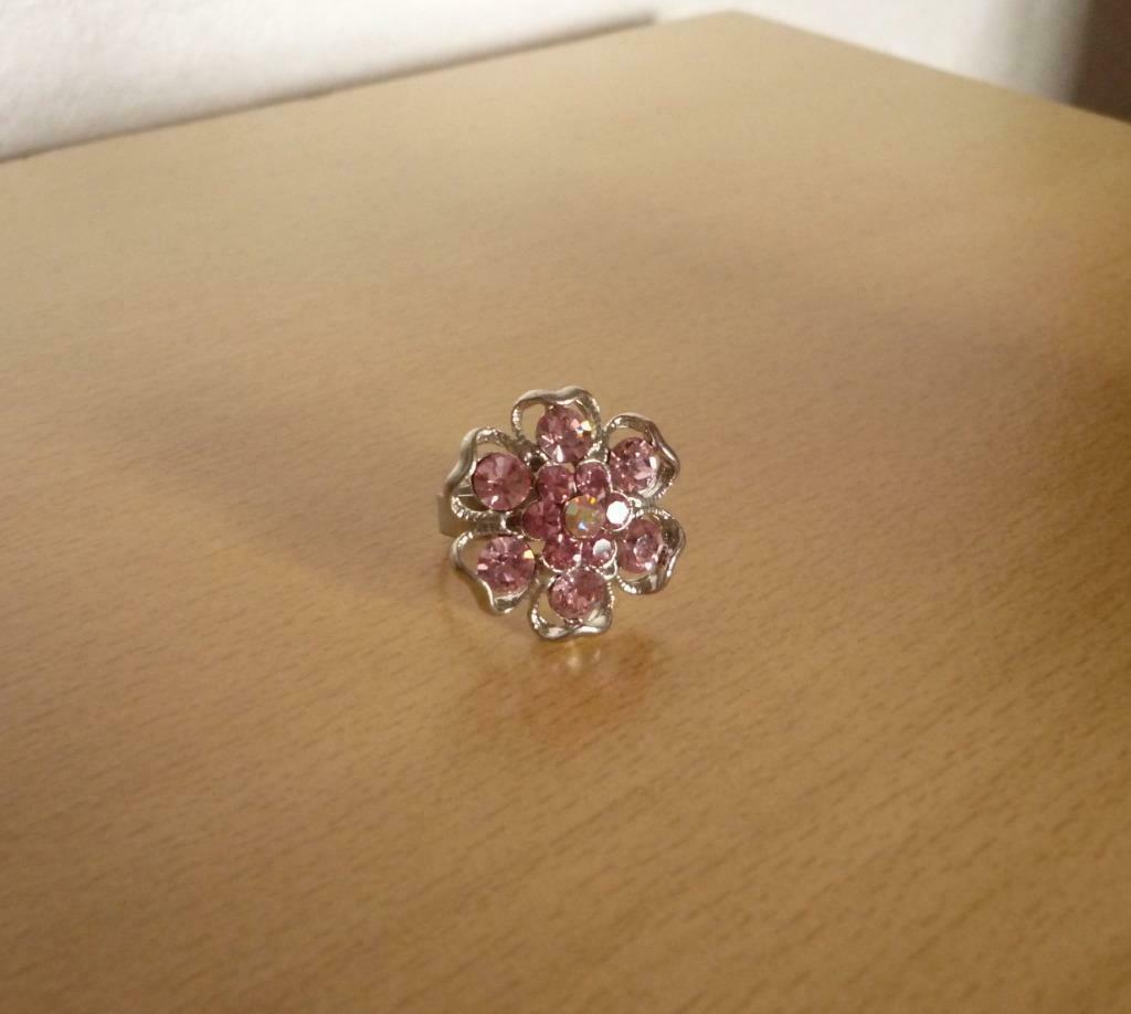 Ring met roze steentjes in bloem vorm, Bijoux, Sacs & Beauté, Bagues, Enlèvement ou Envoi, Rose