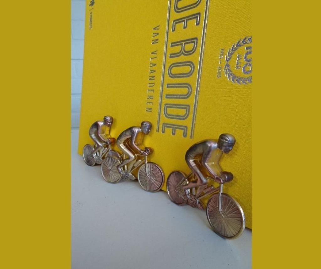3 x miniatuur wielrenner, Enlèvement ou Envoi, Utilisé, Humain