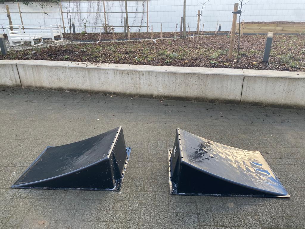 Mini airbox round deck, Enlèvement, Utilisé, Skateboard