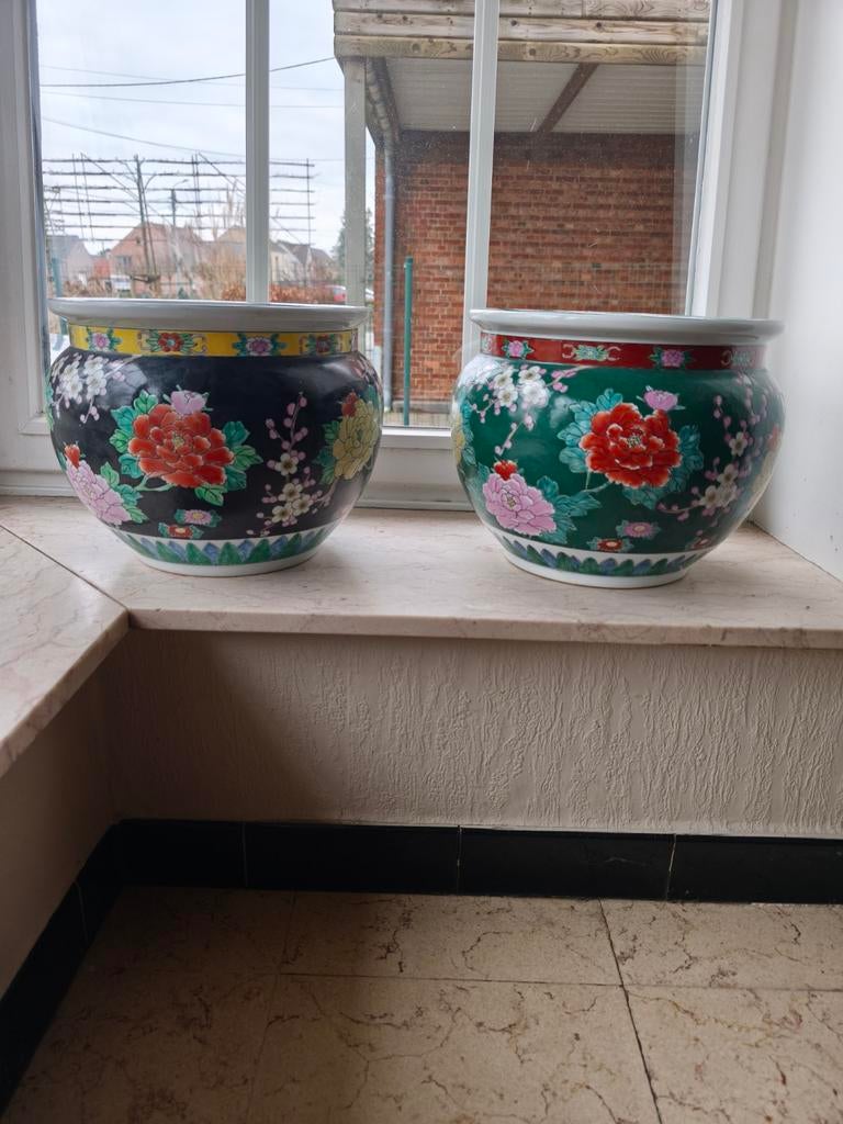 2 Chinese vazen, Ophalen