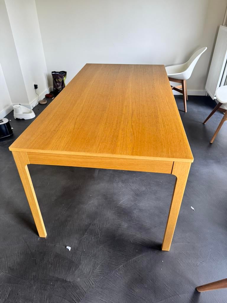 Table IKEA, 150 à 200 cm, Cinq personnes ou plus, Comme neuf, Enlèvement