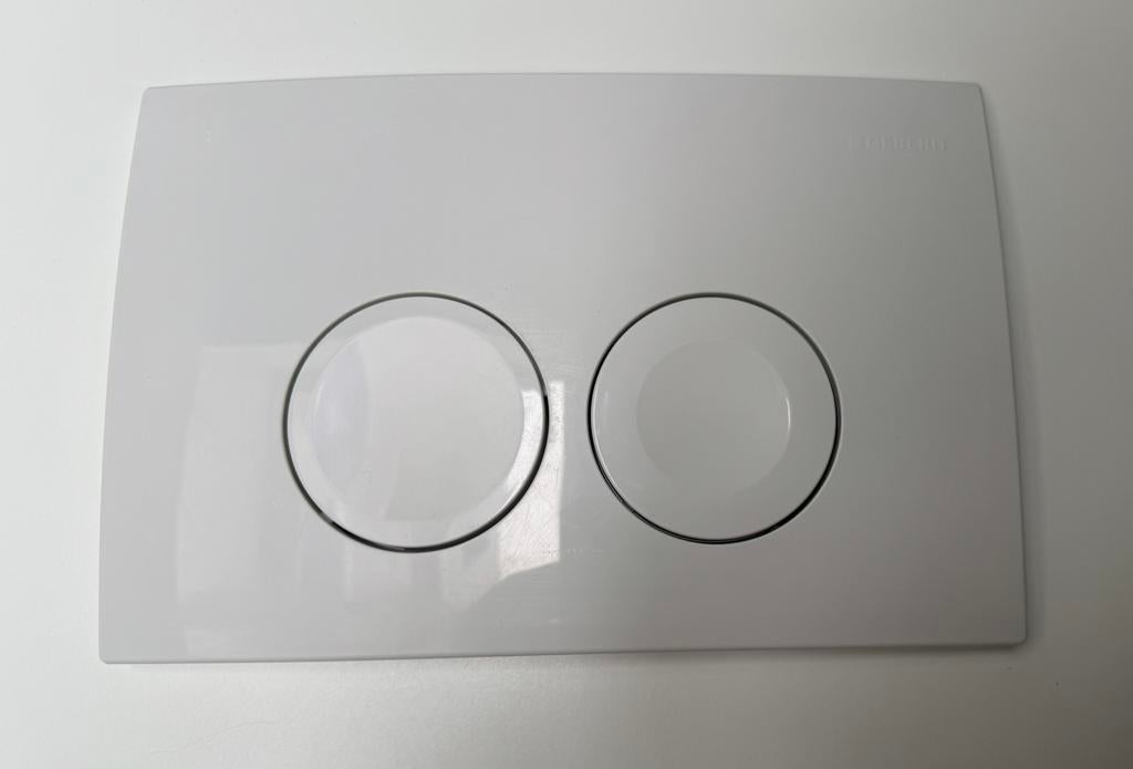 WC Drukplaat Geberit UP100, Doe-het-zelf en Bouw, Ophalen, Zo goed als nieuw