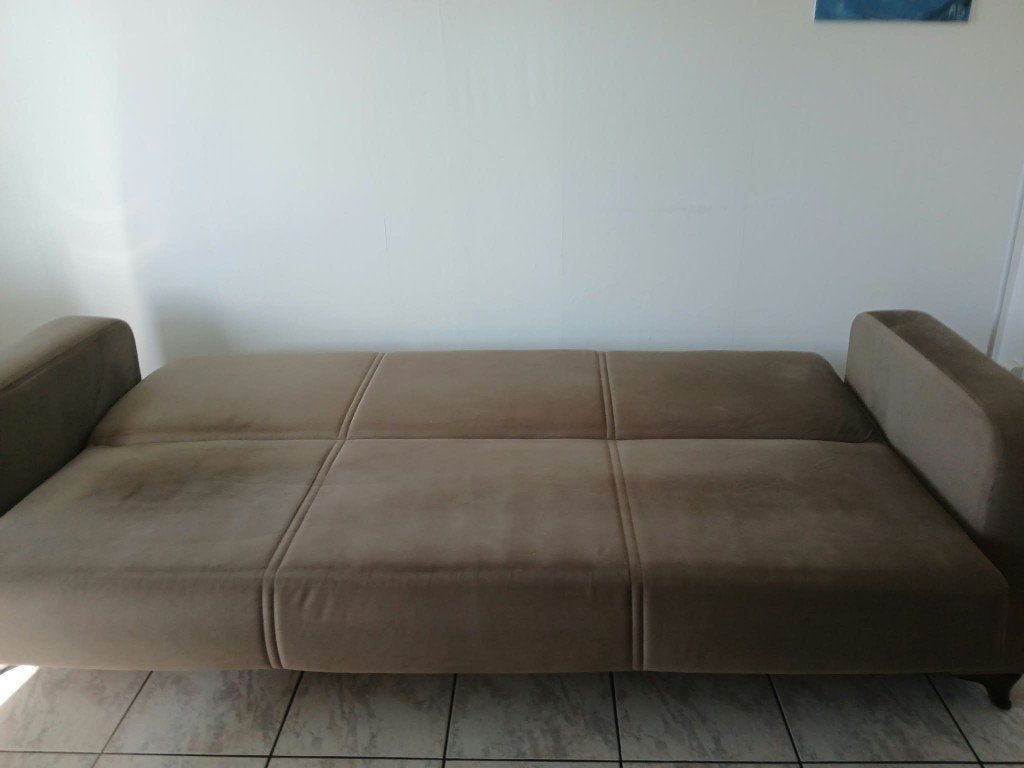 Slaapbank, Enlèvement, Utilisé