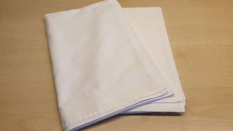 Set van 2 kussenslopen wit, 60 x 56 cm, nieuw !, Ophalen, Wit