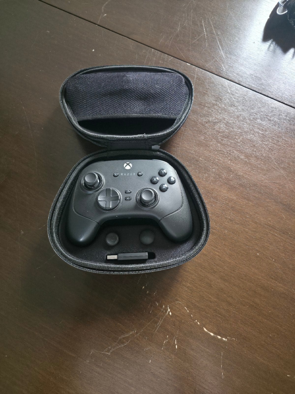 Razer Wolverine V3 pro - Manette sans fil - Xbox/PC, Sans fil, Xbox One, Enlèvement ou Envoi, Utilisé