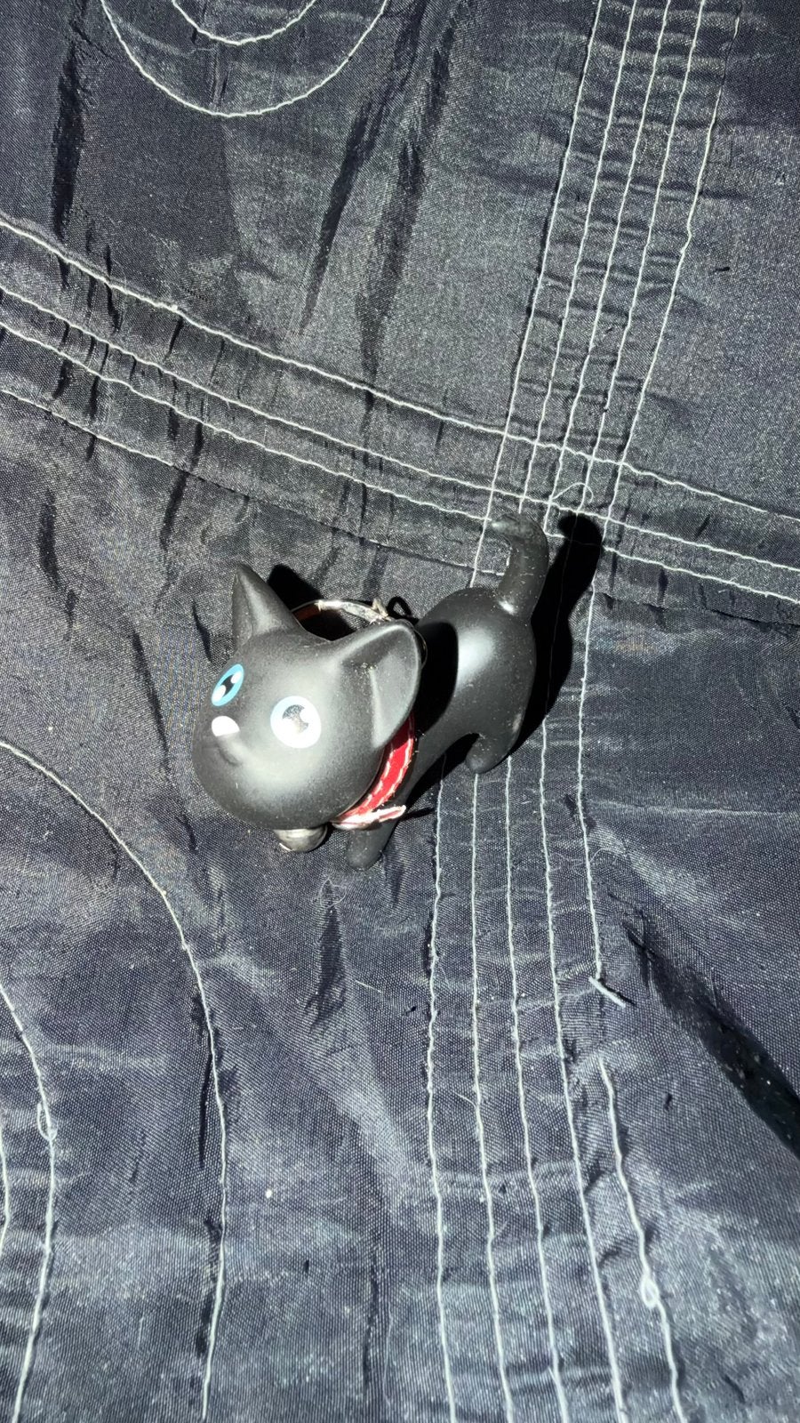 Zwarte kattensleutelhanger met belketting, Verzamelen, Ophalen, Gebruikt