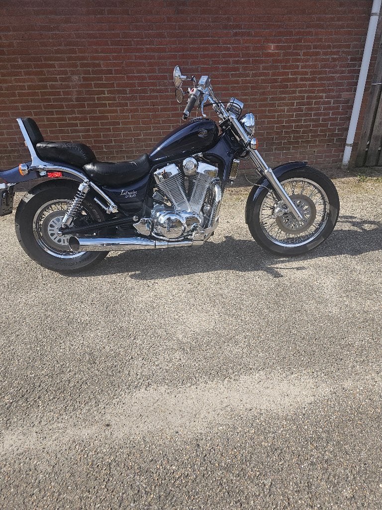 Suzuki Intruder VS1400, Motoren, Particulier, Gebruikt