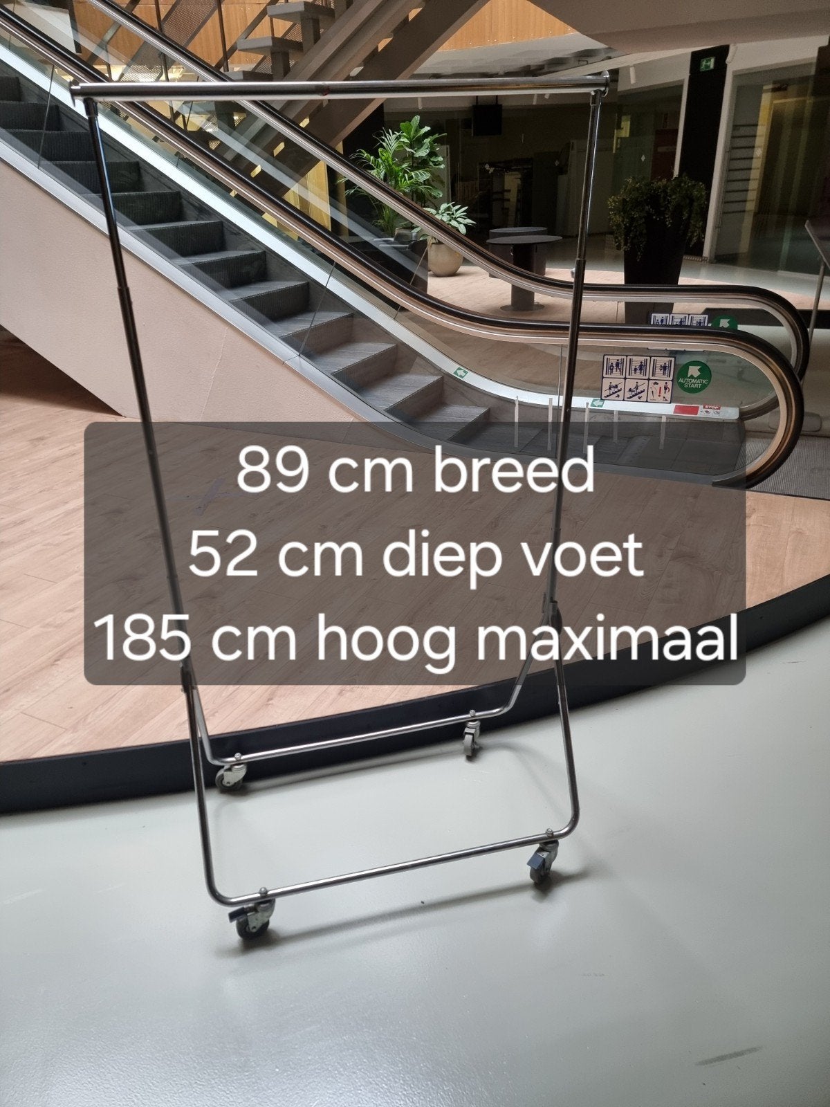 Opvouwbaar kledingrek op wielen te koop heel praktisch
Opvou, Kleding | Dames, Ophalen