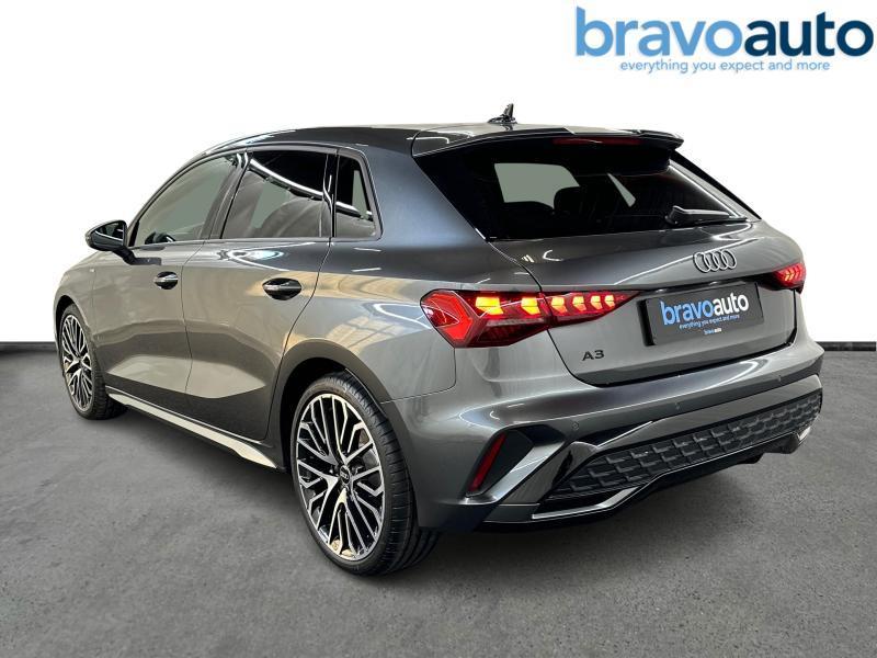 Audi A3 35 TFSI S-Tronic SB S-Line/Open Roof/Sonos, Electronic Stability Program (ESP), Achat, Euro 6, Entreprise