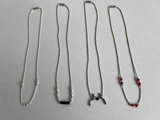 Colliers zilver, Handtassen en Accessoires, Nieuw, Ophalen of Verzenden, Met edelsteen, Zilver