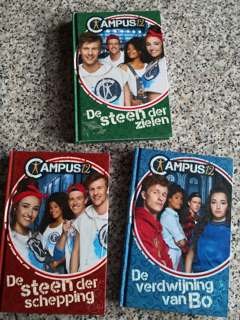 Campus 12 hardcover boeken uit te kiezen - delen 1,2,4, Boeken, Film, Tv en Media, Ophalen