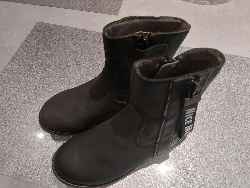 Laarsjes voor meisjes, maat 28, Ophalen