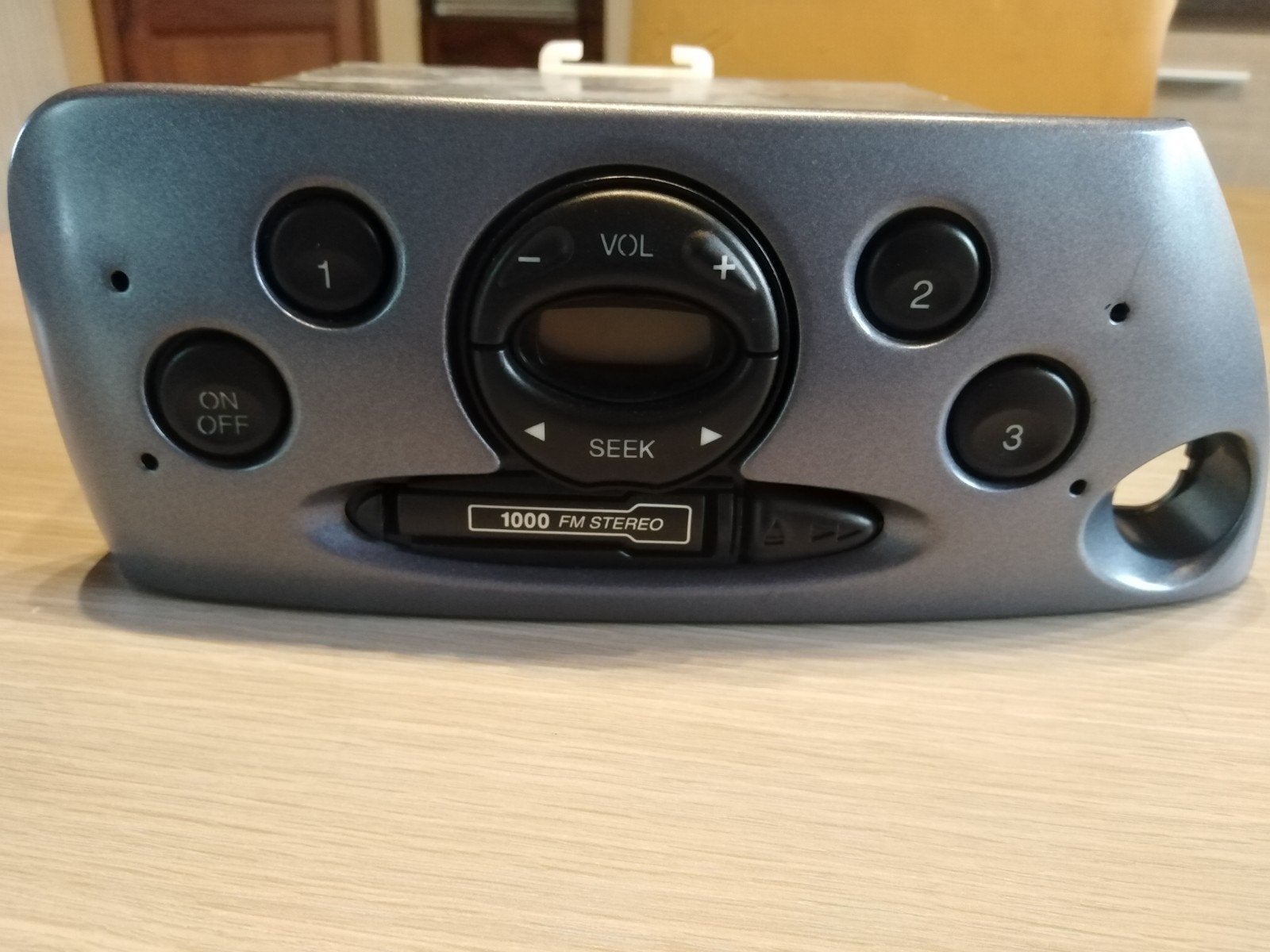 Radio-cassette Ford KA modèle 2004, Enlèvement ou Envoi, Ford