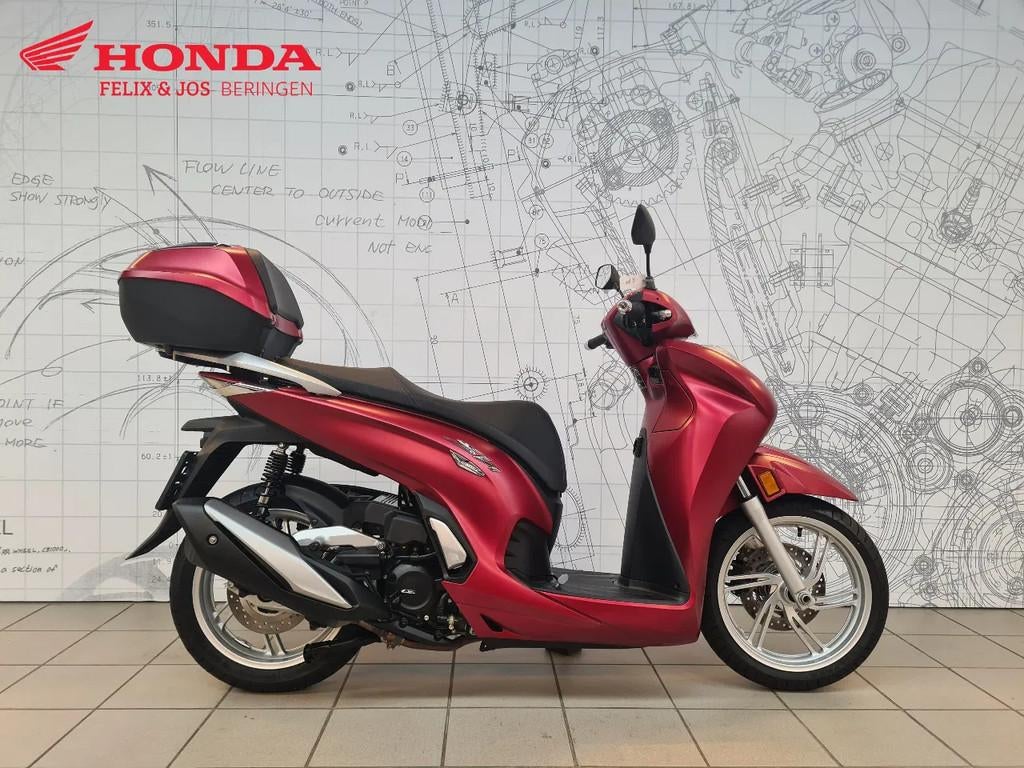 Honda SH350 (bj 2024), Motoren, Scooter, Bedrijf, 350 cc, 12 t/m 35 kW