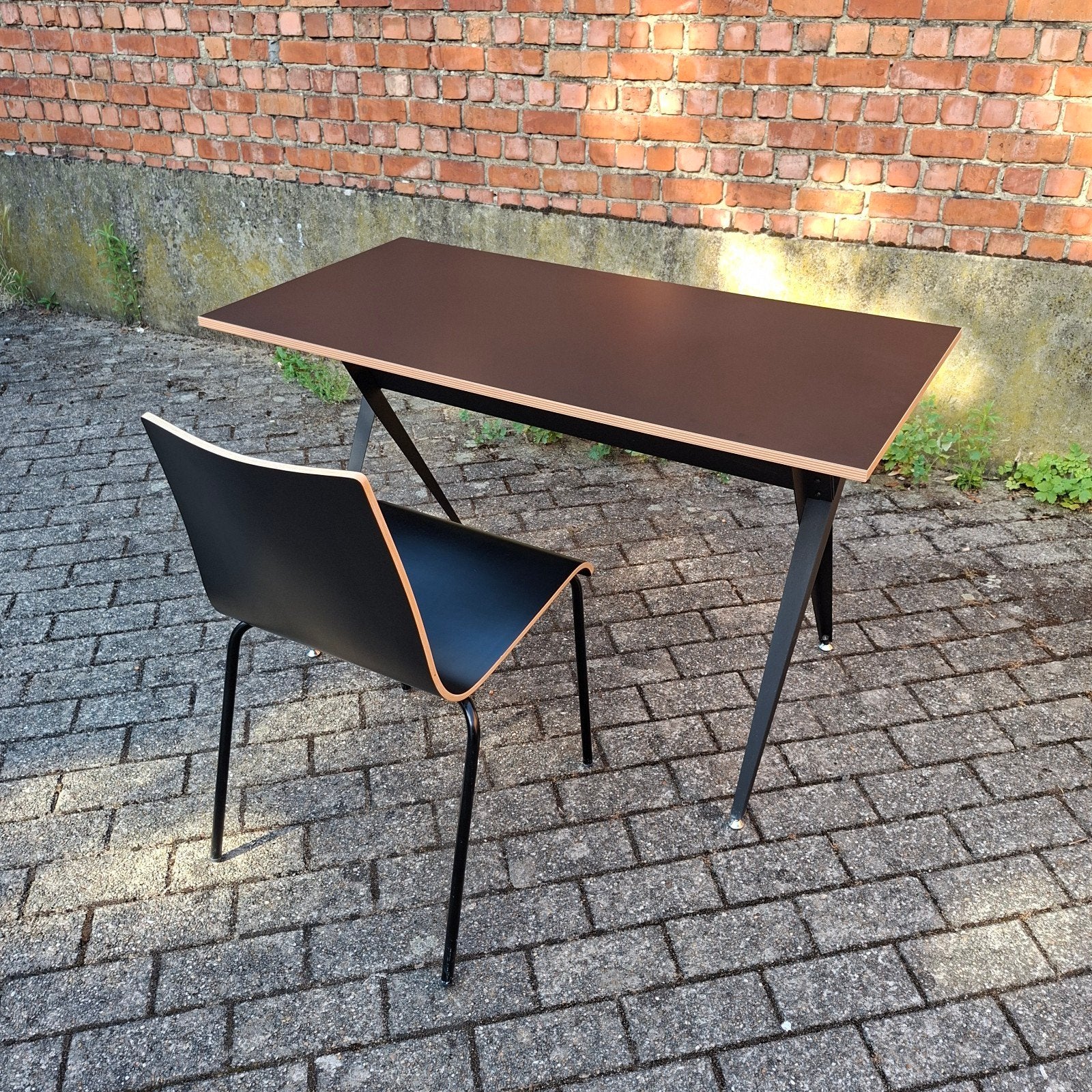 Bureau design Habitat + chaise, Maison & Meubles