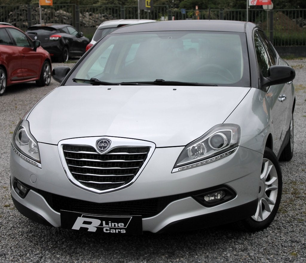 LANCIA DELTA 1.6  MULTIJET BOITE AUTO XENON CLIM CUIR JTS, Achat, USB, Entreprise, Noir
