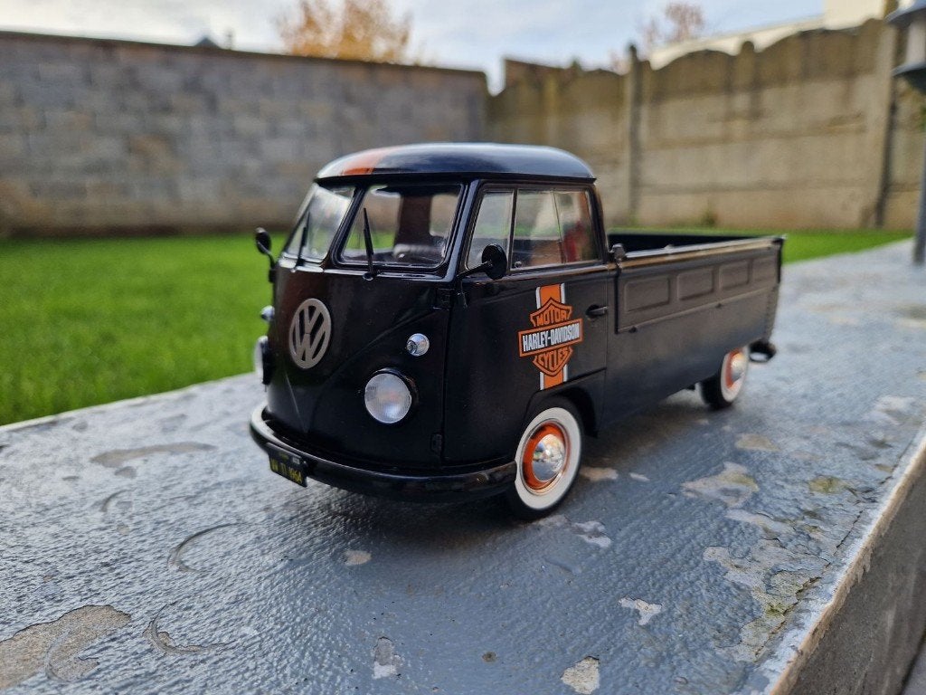 VW T1 Pick Up Harley Davidson - Échelle 1/18 - PRIX : 49€, Ophalen of Verzenden, Nieuw, Auto, Solido