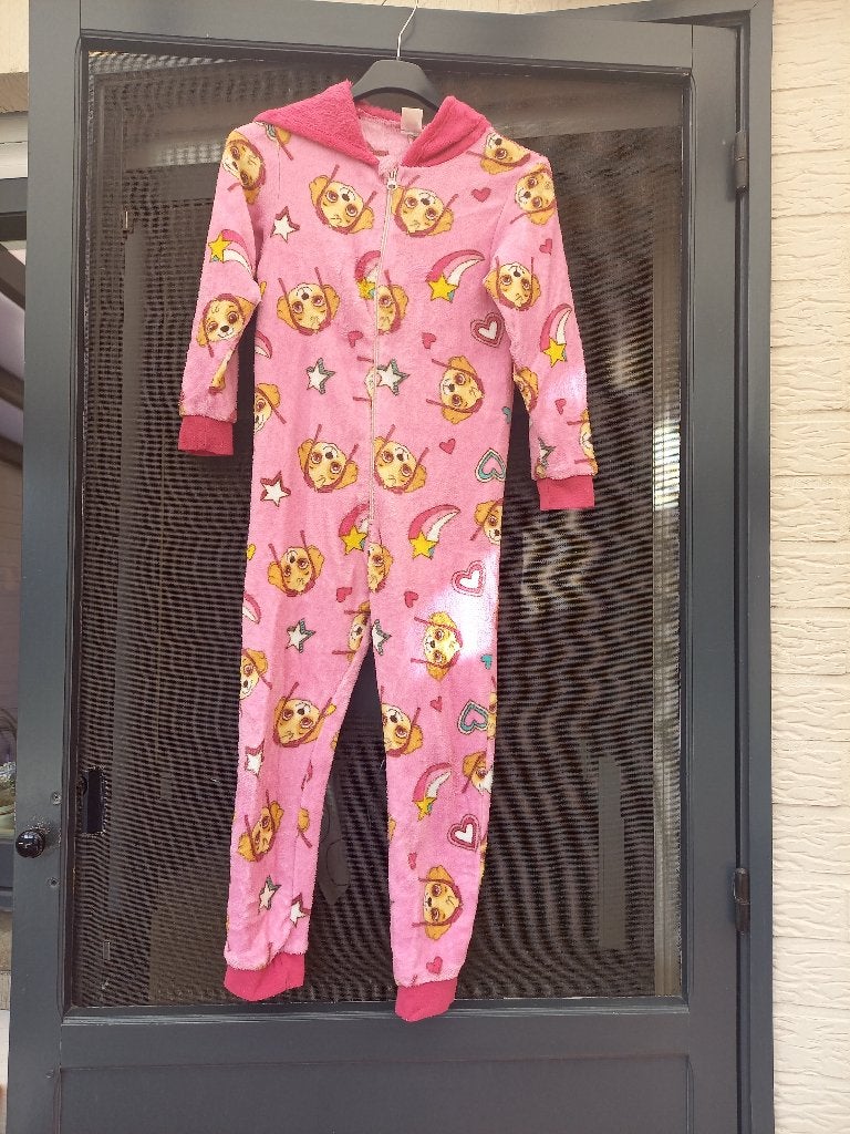 Onosie paw petrol, Kinderen en Baby's, Ophalen, Zo goed als nieuw, Jongen of Meisje, Nacht- of Onderkleding