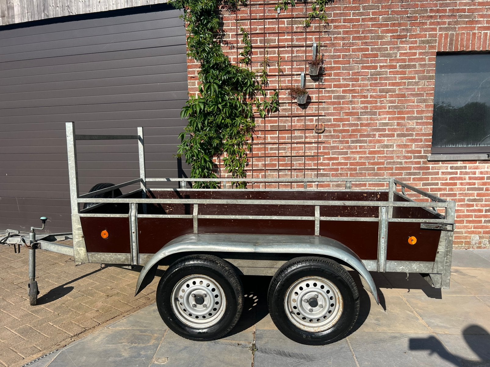 Stevige ongeremde aanhangwagen. 750 kg.Rijbewijs B, Enlèvement, Utilisé