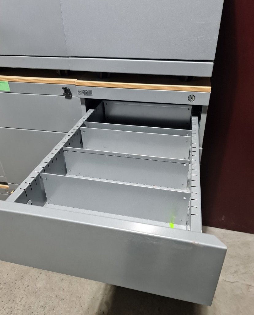 ️ Mobiele desktopbox — praktisch, stevig en stijlvol, Ophalen of Verzenden, Zo goed als nieuw