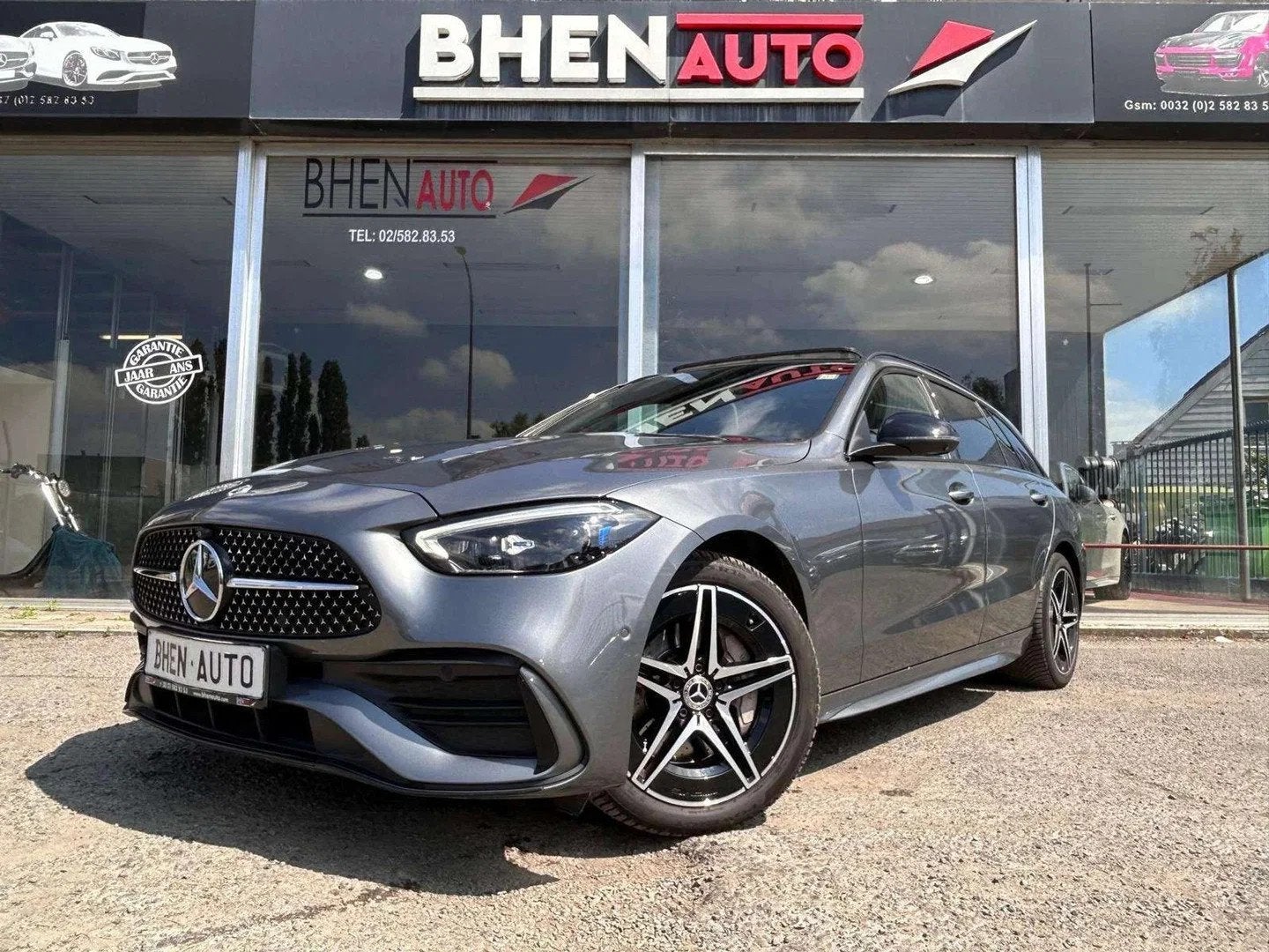 Mercedes-Benz C-CLASS 300 e PHEV/PACK AMG/TOIT PANO/CAMERA 3, Auto's, Automaat, Gebruikt, Zwart, 4 cilinders