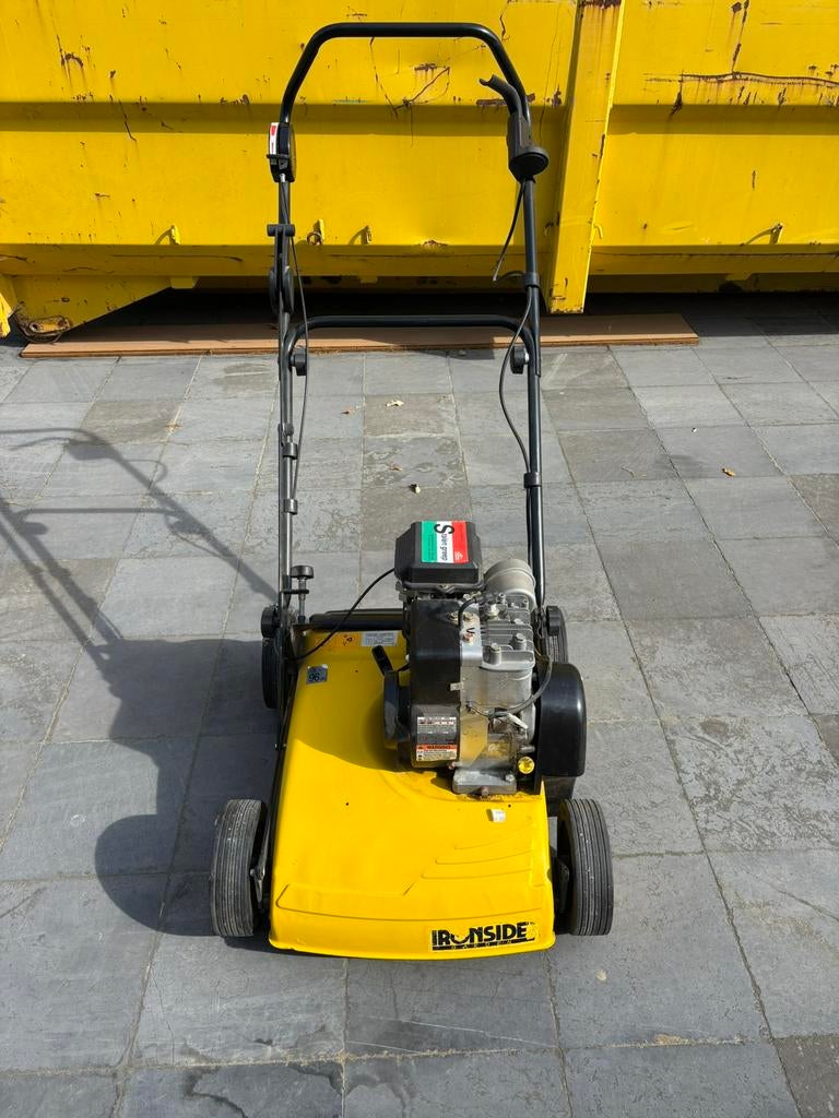 Verticuteermachine - ironside - 2,3kw - 3000/min, Enlèvement, Utilisé, Essence