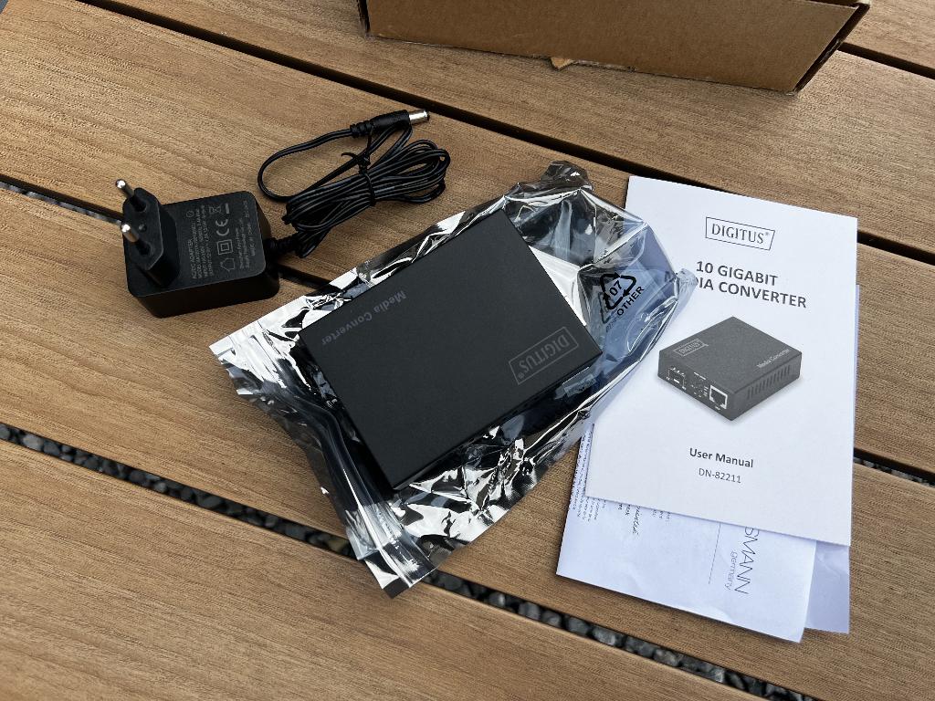 DIGITUS DN-82211 - Convertisseur de média - SFP+ /10 Gbit, Enlèvement, Comme neuf, Externe, DIGITUS