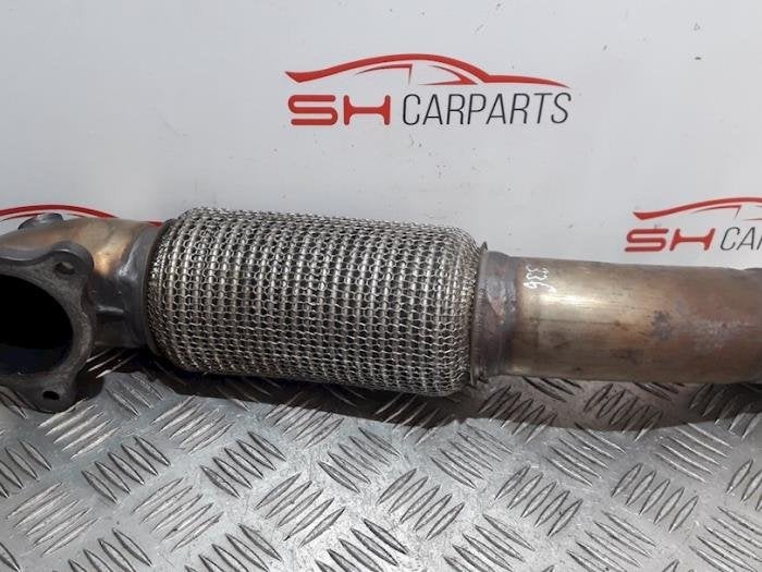 Tube échappement avant d'un Mercedes A-Klasse, Autos : Pièces & Accessoires, Systèmes d'échappement, Mercedes-Benz, Utilisé, 3 mois de garantie