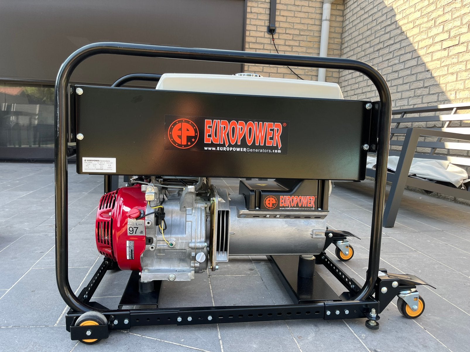 Generator Europower 6kVa 5,4kW, Doe-het-zelf en Bouw, Ophalen, Zo goed als nieuw, 5 tot 10 kVA, Benzine
