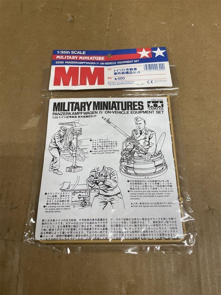 Military miniatures - panzerkamfwagen on vehicle equipment s, Enlèvement ou Envoi