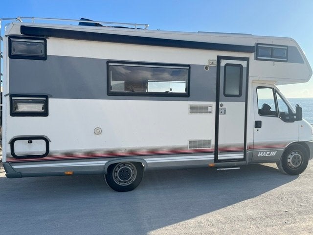 Camper Peugeot Boxer (5 à 6 personen), Siège standard, Autres marques, Boîte manuelle, Jusqu'à 6