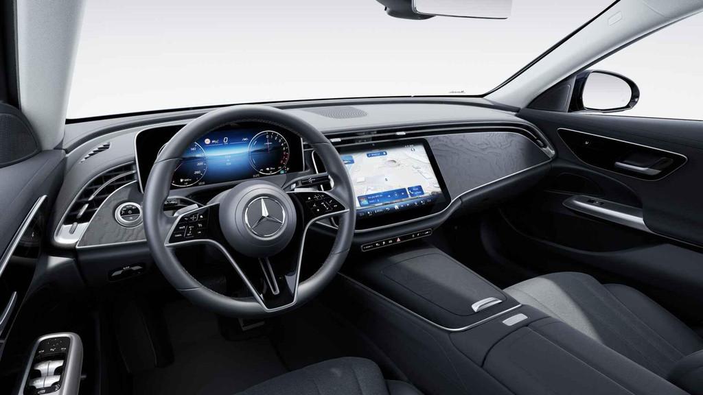 Mercedes-Benz E-Klasse 300 e Break Luxury Line Distronic | D, Autos, Mercedes-Benz, Euro 6, Entreprise, Hybride rechargeable, Noir