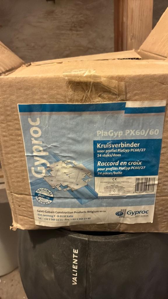 Gyproc kruisverbinder, Ophalen, Nieuw