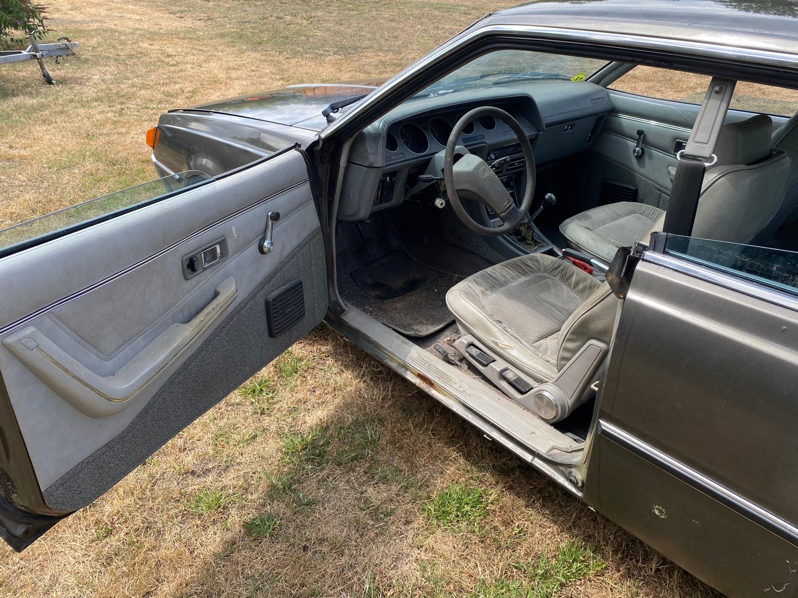 Mitsubishi Sapporo coupé A12 _ Schuurvonst, foto 8