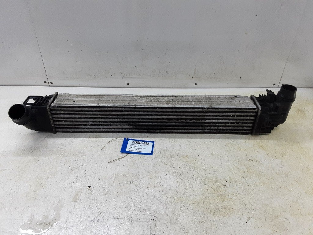 RADIATEUR INTERCOOLER Dacia Duster (HS) (8200880552), Dacia, Gebruikt, Renault Deutschland AG, Peter-Huppertz-Straße 5
51063  Köln, DE