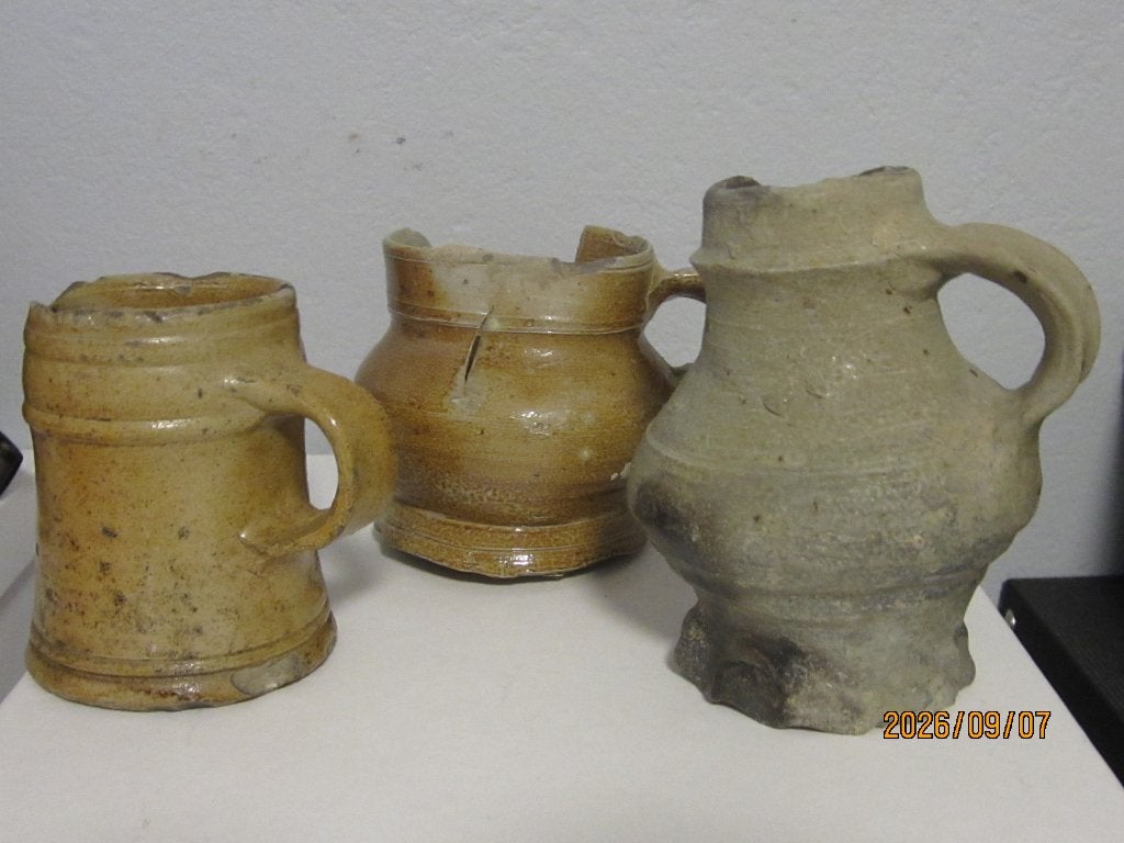3 anciens grès de Raeren, Antiquités & Art, Enlèvement ou Envoi